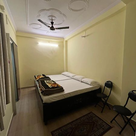 Incredible Banaras Inn Varanasi Exteriör bild